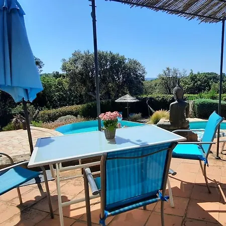 Bed & Breakfast Des Delices Grimaud